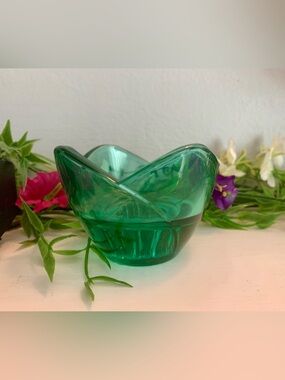 Bormioli Rocco Italian Made Floral Votive Candle Holder